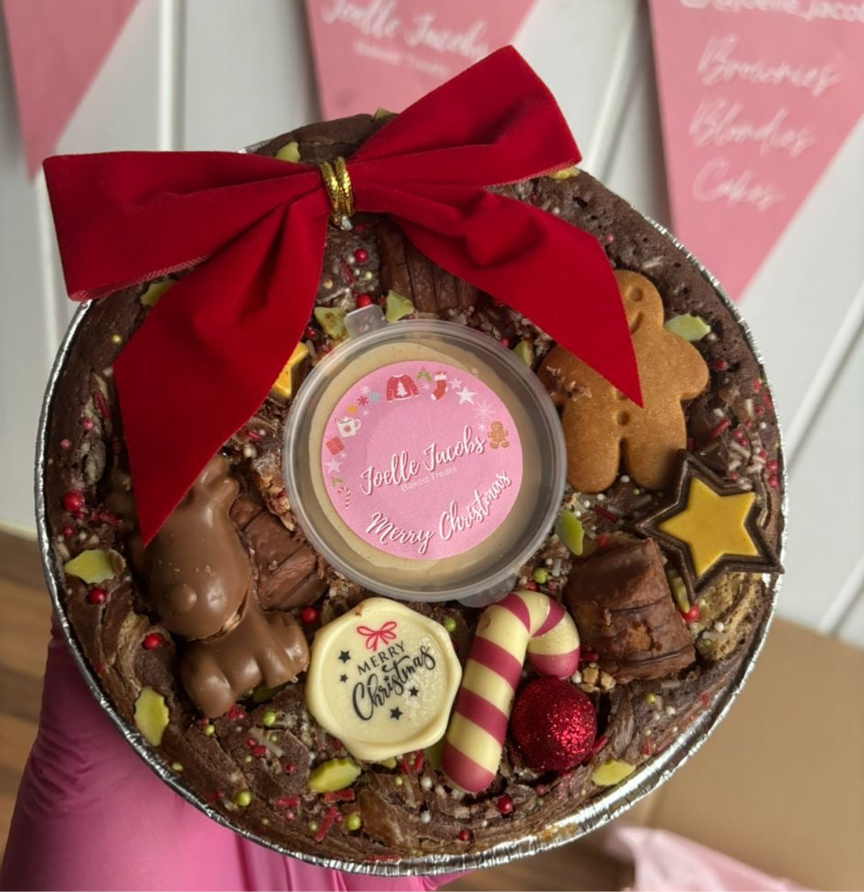 6” Christmas Wreath - Joelle Jacobs Baked Treats