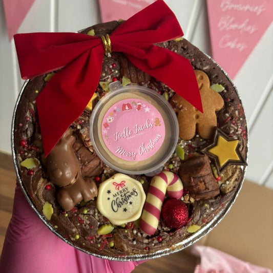 6” Christmas Wreath - Joelle Jacobs Baked Treats