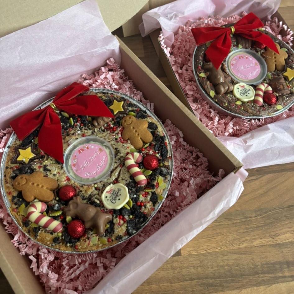 8” Christmas Wreath - Joelle Jacobs Baked Treats