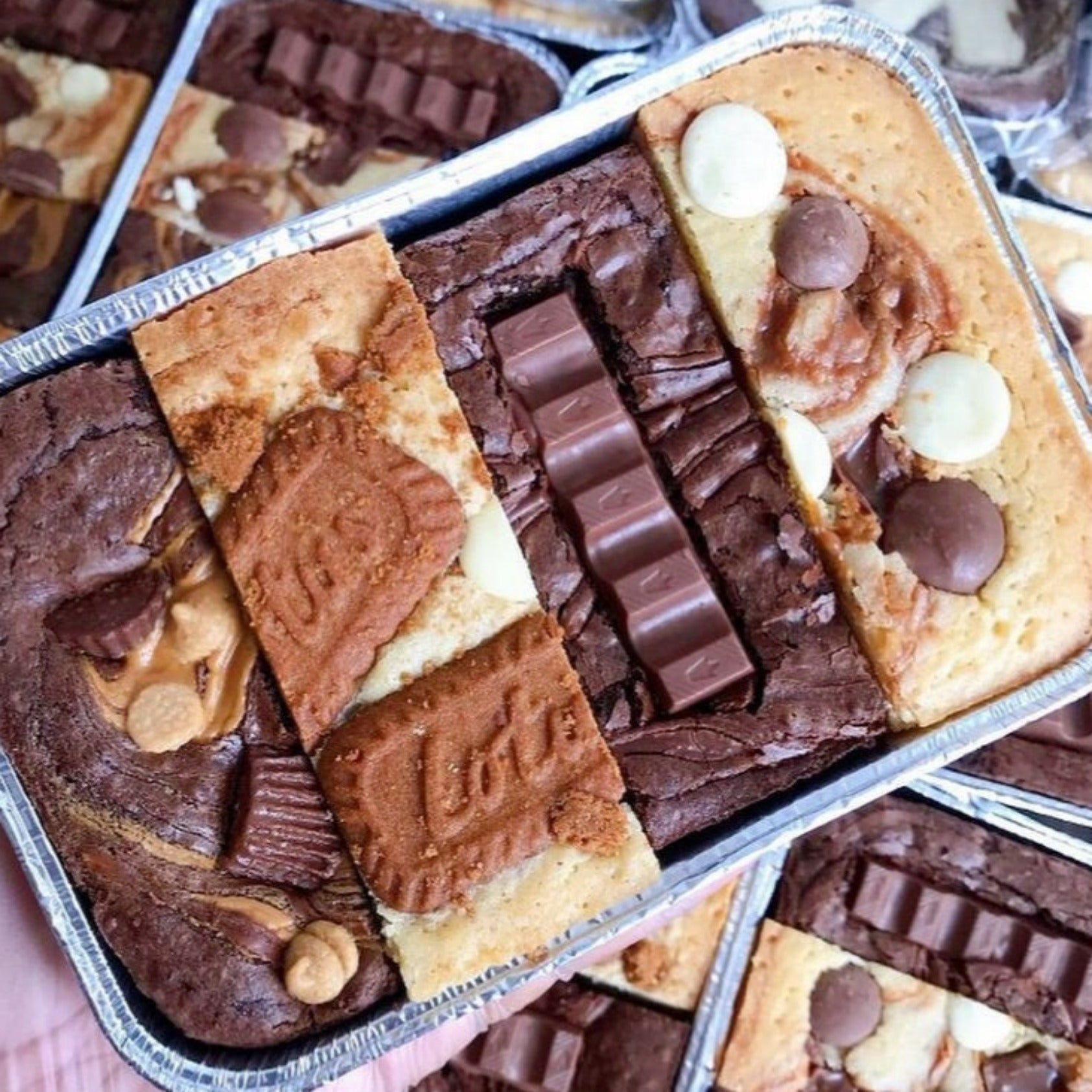 Surprise Mixed Brownie & Blondie Tray